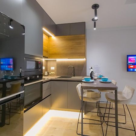 Pin Apartments Тирана Екстериор снимка