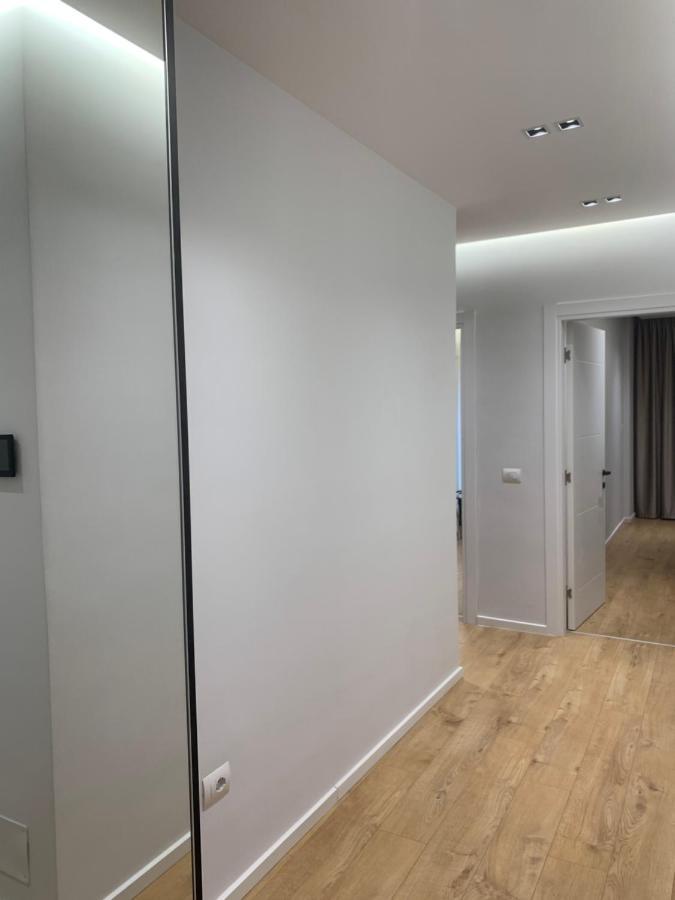 Pin Apartments Тирана Екстериор снимка