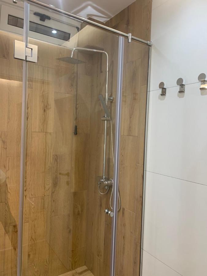 Pin Apartments Тирана Екстериор снимка
