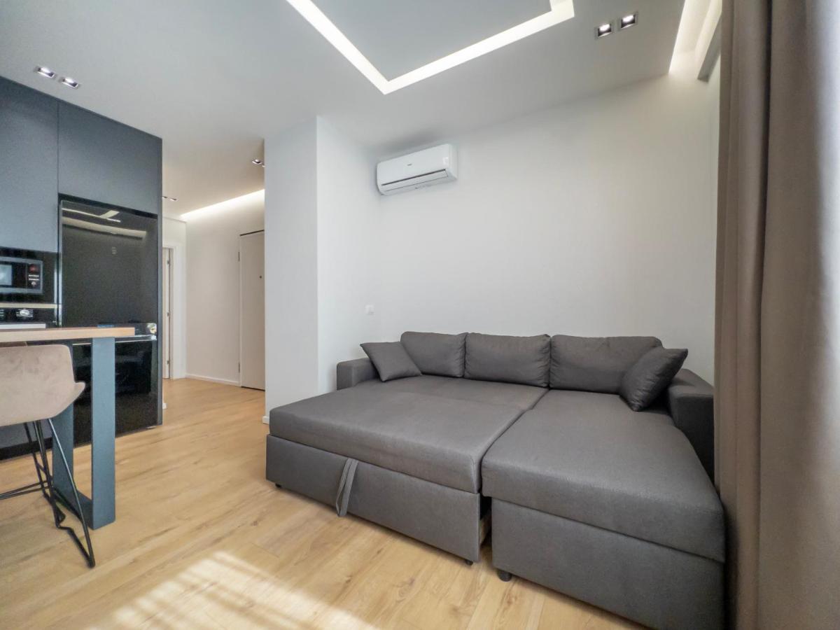 Pin Apartments Тирана Екстериор снимка
