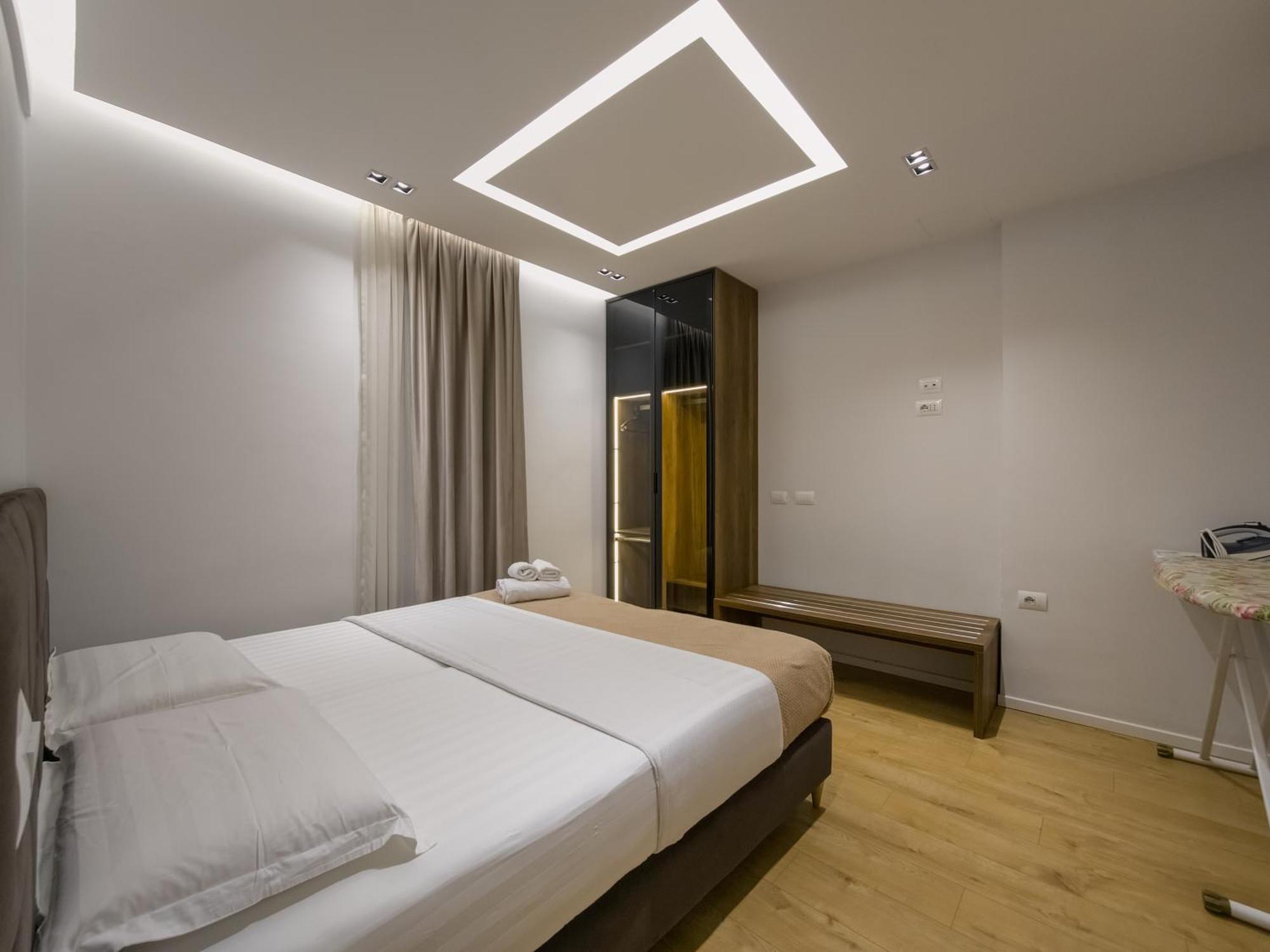 Pin Apartments Тирана Екстериор снимка