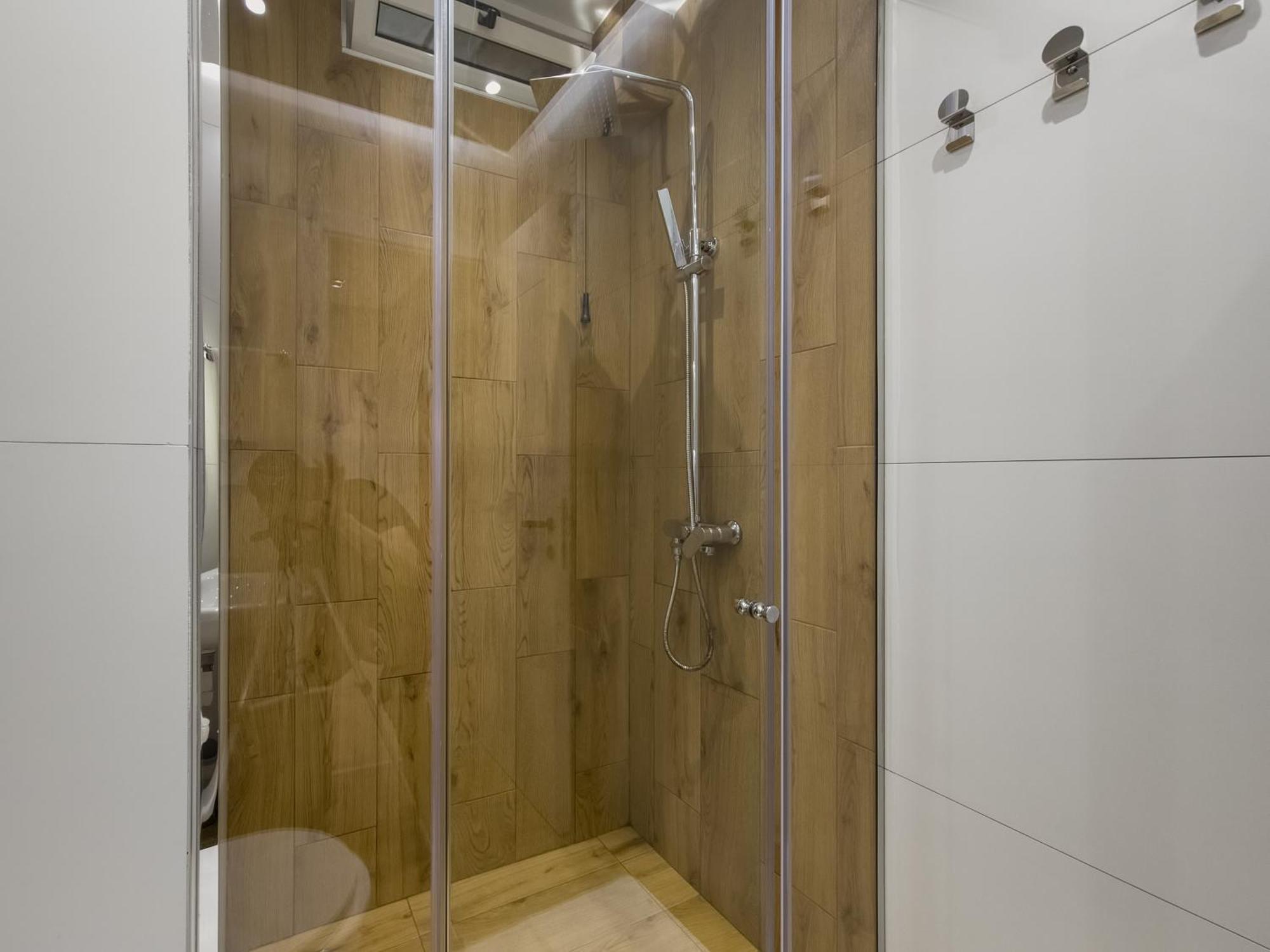Pin Apartments Тирана Екстериор снимка