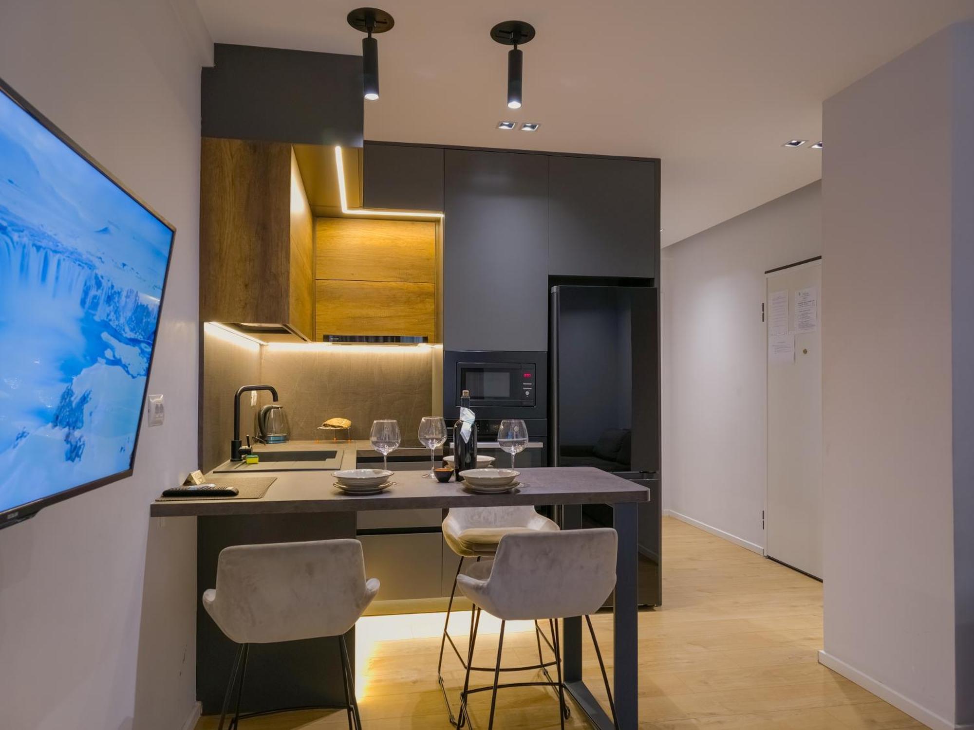 Pin Apartments Тирана Екстериор снимка
